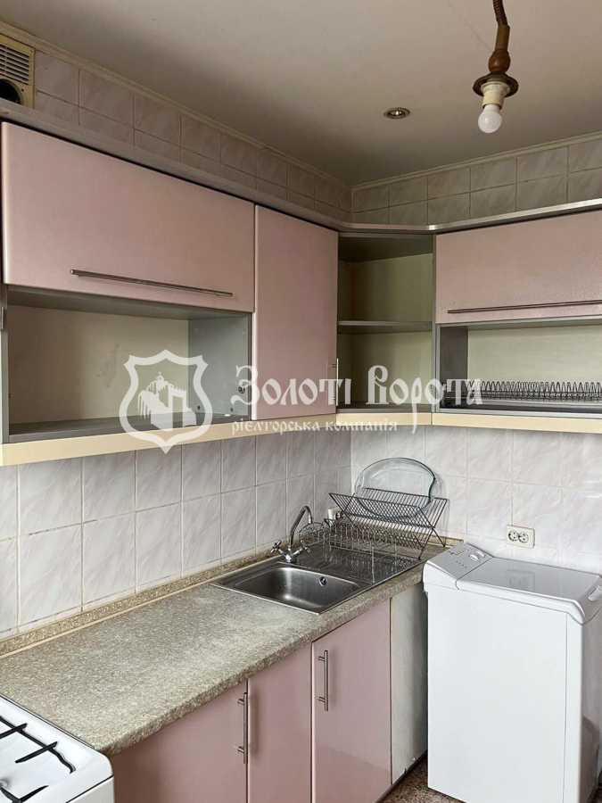 Продажа 3-комнатной квартиры 56.5 м², Берестейський, 5