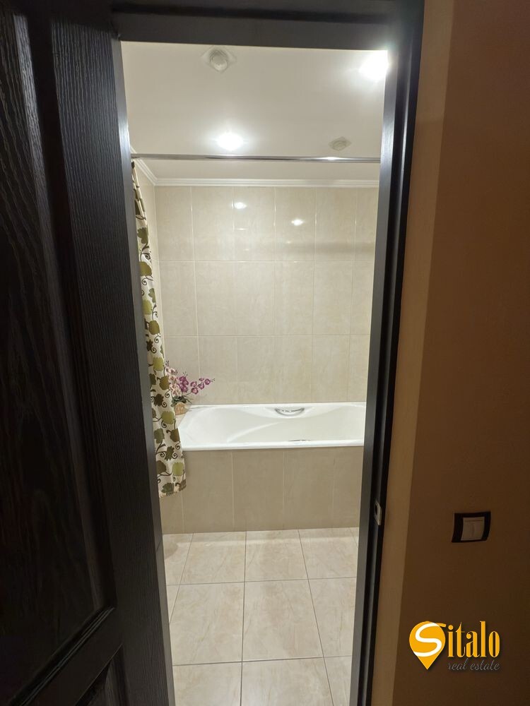 Продажа 2-комнатной квартиры 73 м², Дарницкий бул., 8