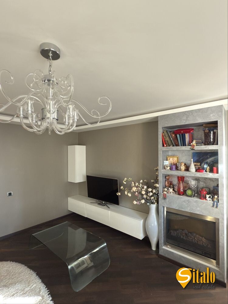 Продажа 2-комнатной квартиры 73 м², Дарницкий бул., 8