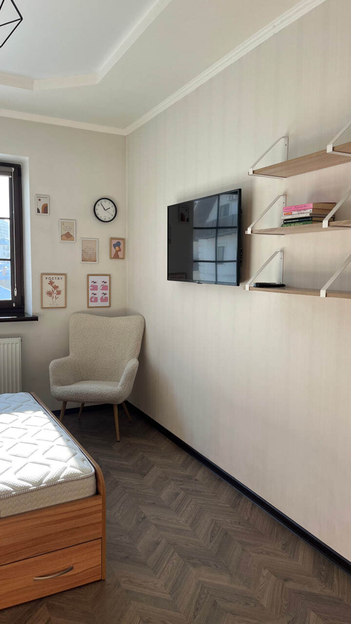 Продажа 1-комнатной квартиры 48.6 м², Творческая ул., 57