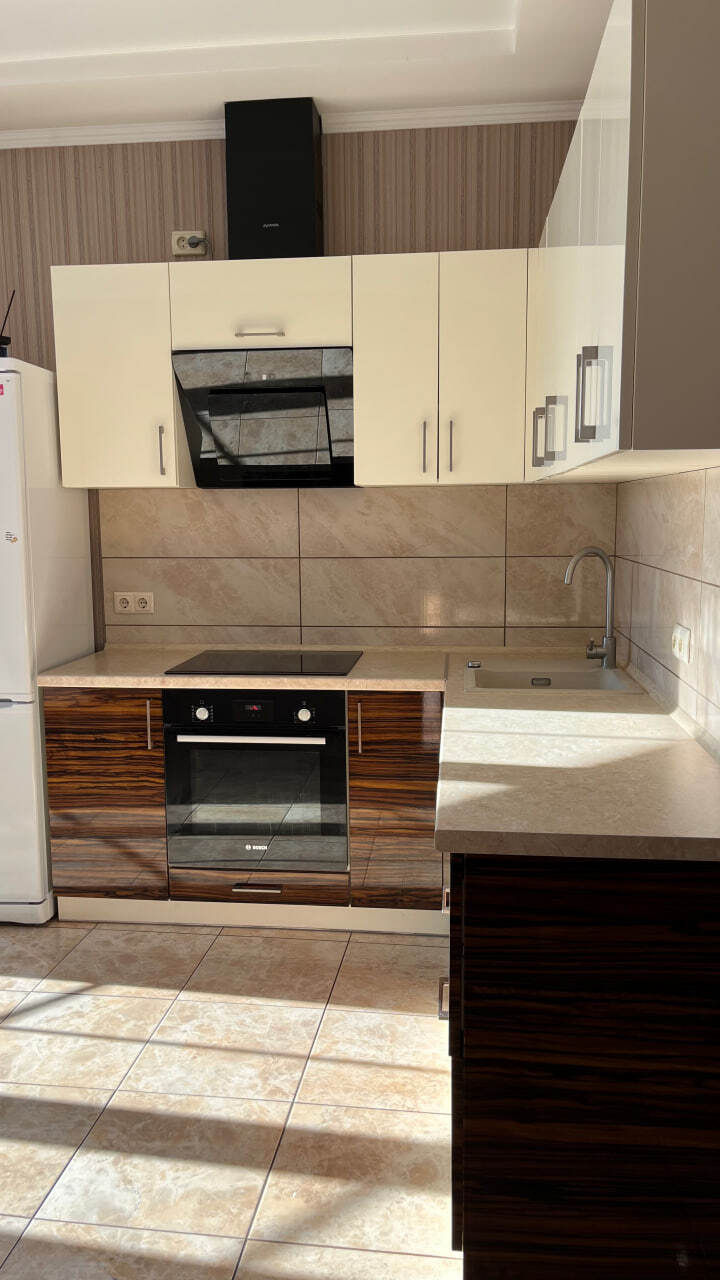 Продажа 1-комнатной квартиры 48.6 м², Творческая ул., 57