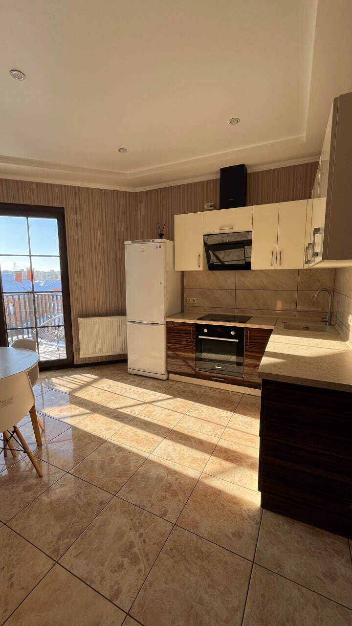 Продажа 1-комнатной квартиры 48.6 м², Творческая ул., 57