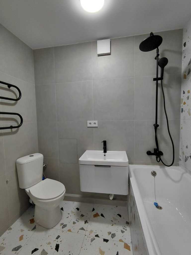 Продаж 3-кімнатної квартири 42 м², Волі просп., 68