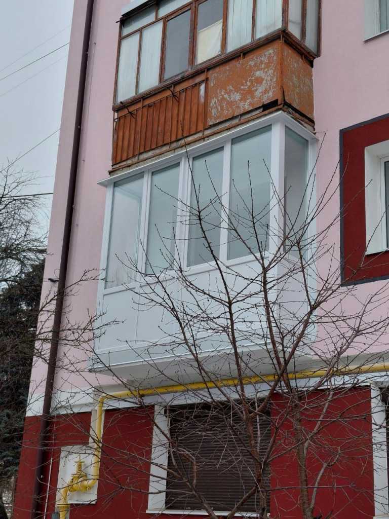 Продаж 3-кімнатної квартири 42 м², Волі просп., 68