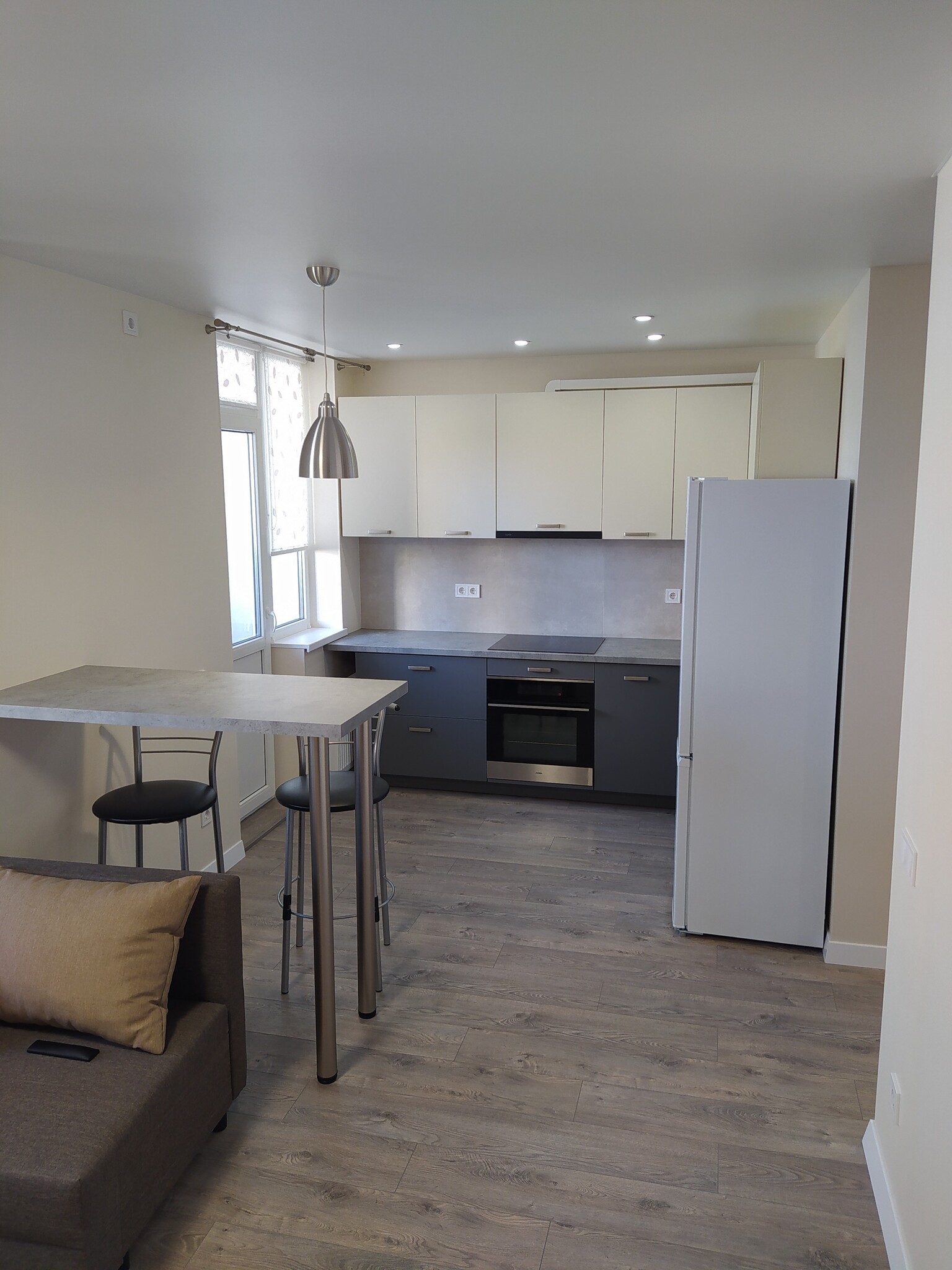 Оренда 1-кімнатної квартири 45 м², Приміська вул.