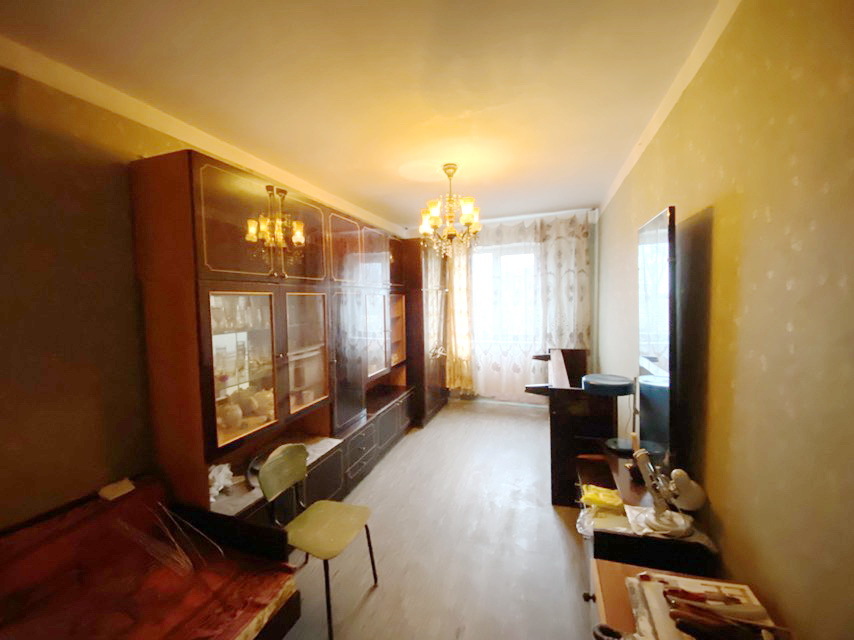 Продажа 3-комнатной квартиры 58 м², Крылова ул.