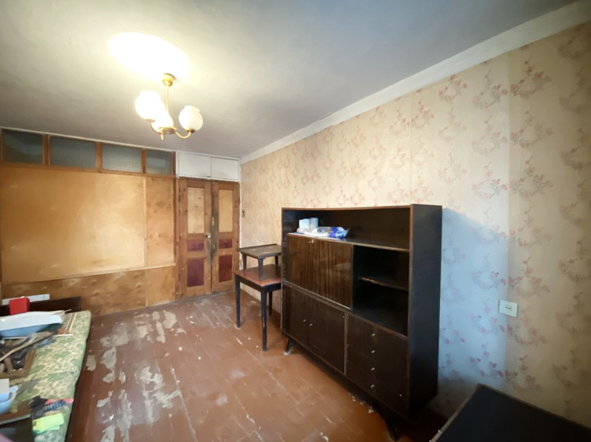 Продажа 3-комнатной квартиры 58 м², Крылова ул.
