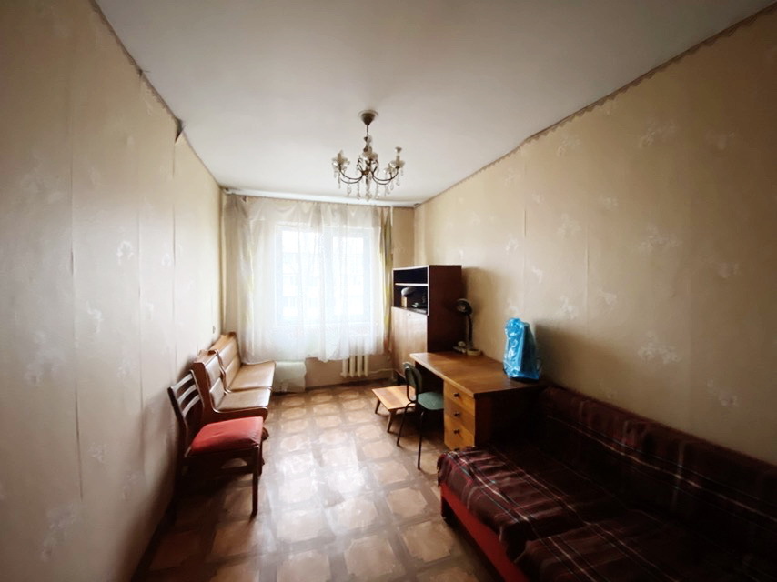 Продажа 3-комнатной квартиры 58 м², Крылова ул.