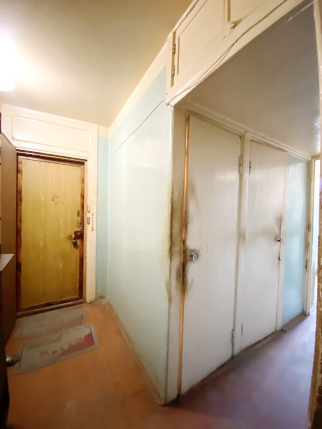 Продажа 3-комнатной квартиры 58 м², Крылова ул.