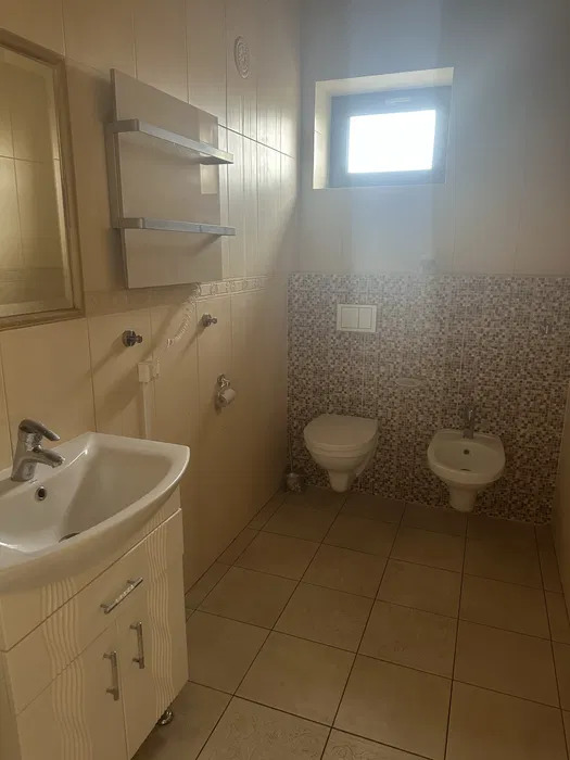 Аренда дома 300 м², Кирилла Осьмака ул.