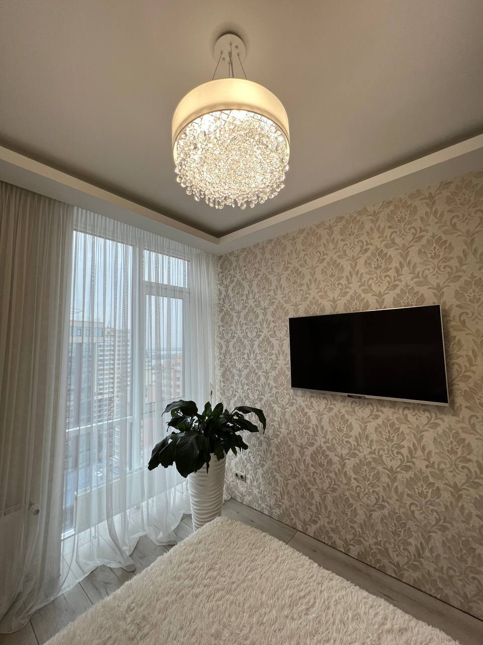 Продаж студії 78 м², Сімферопольська вул.