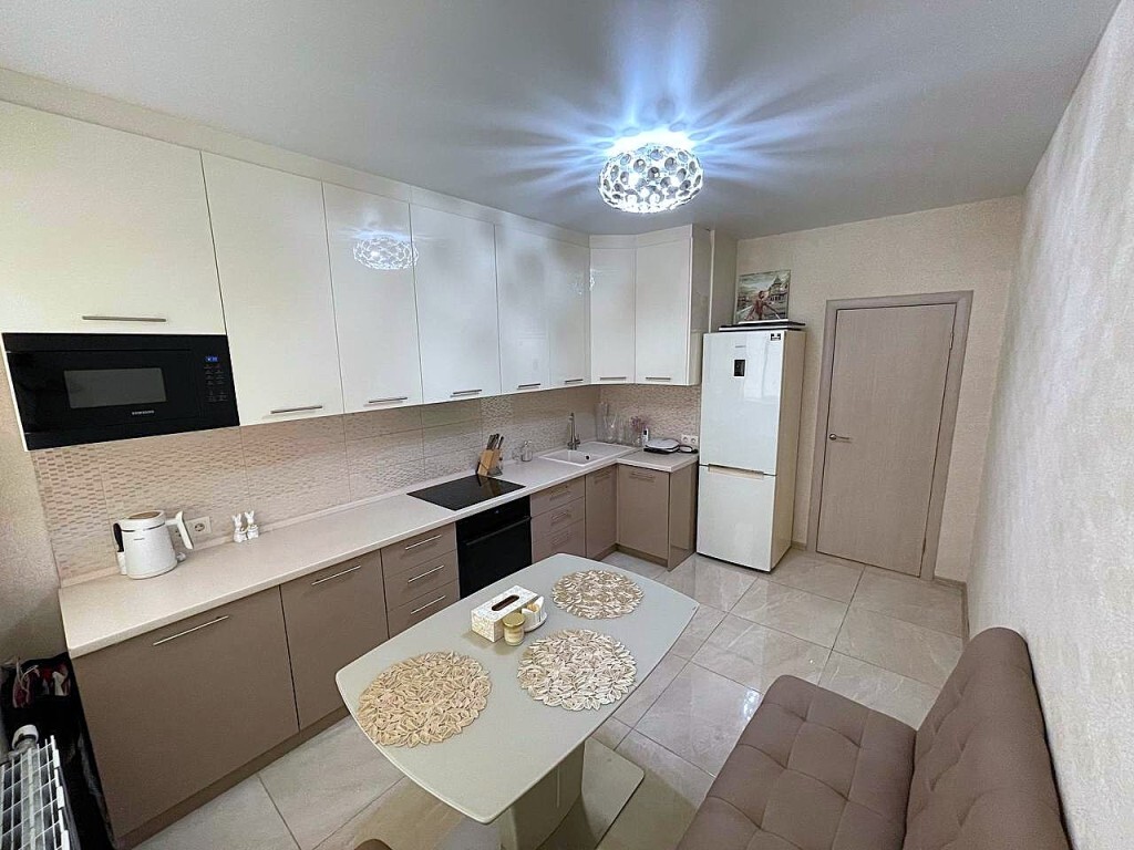 Продаж 2-кімнатної квартири 55 м², Грушевского Михаила вул., 30Б