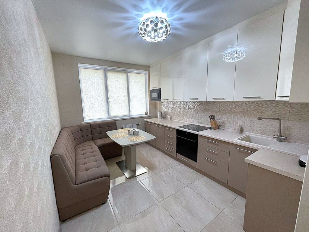 Продаж 2-кімнатної квартири 55 м², Грушевского Михаила вул., 30Б