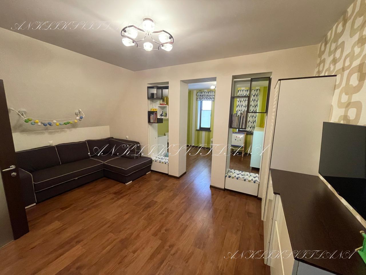 Аренда коттеджа 300 м²