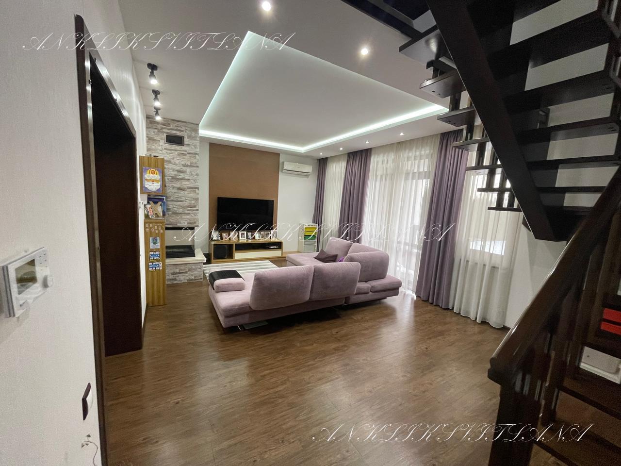 Аренда коттеджа 300 м²