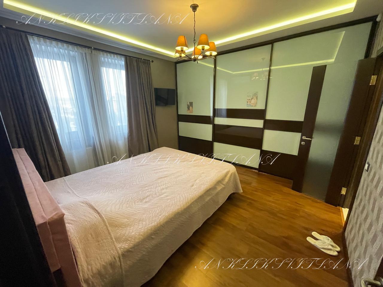 Аренда коттеджа 300 м²