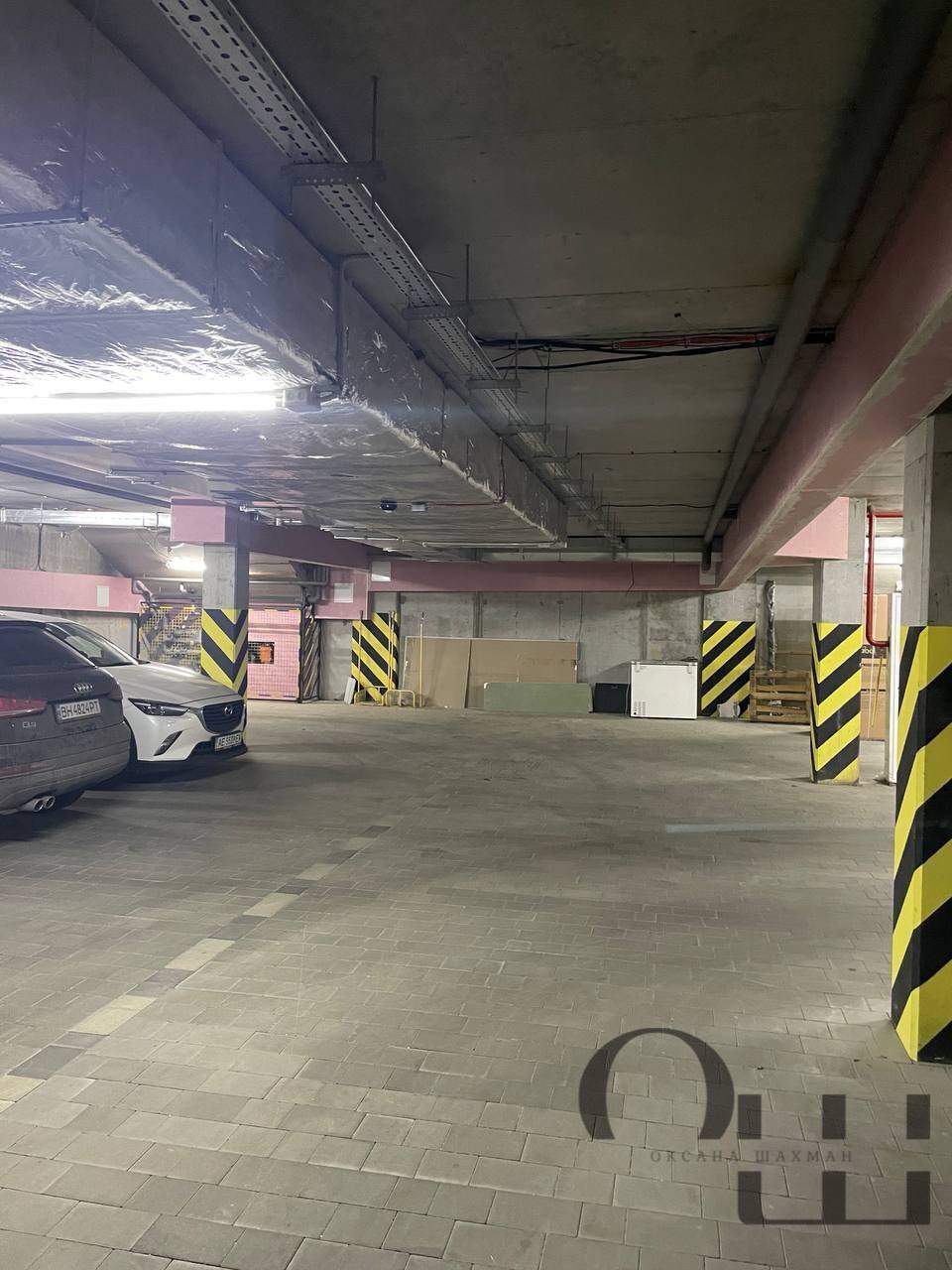 Продажа 3-комнатной квартиры 113 м², Короленко пер.