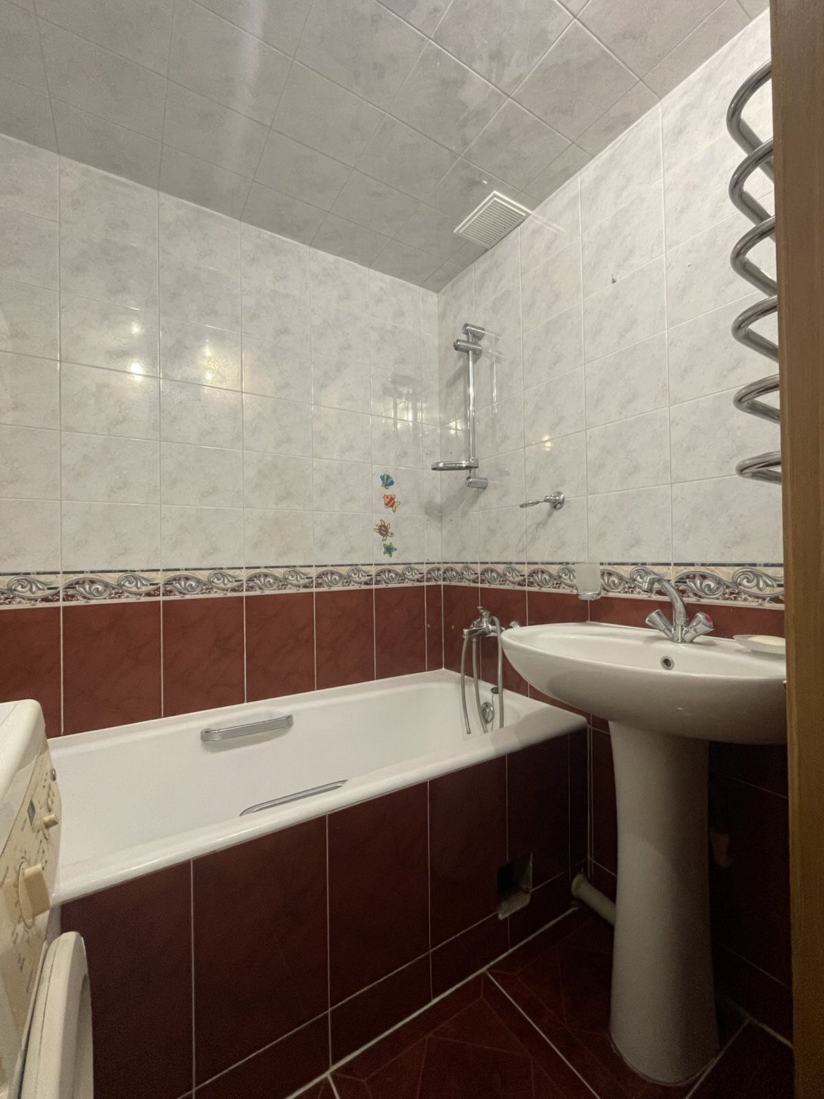 Продажа 2-комнатной квартиры 52 м², Инглези ул., 3/1