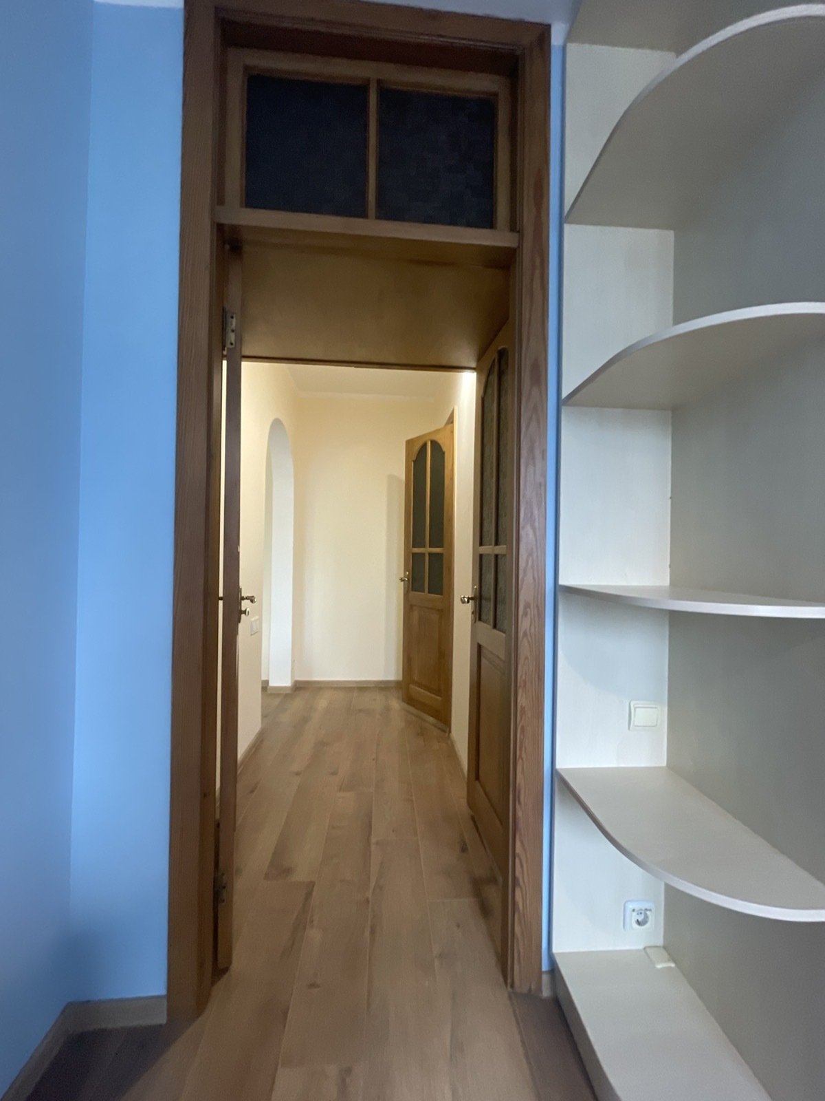 Продажа 2-комнатной квартиры 52 м², Инглези ул., 3/1