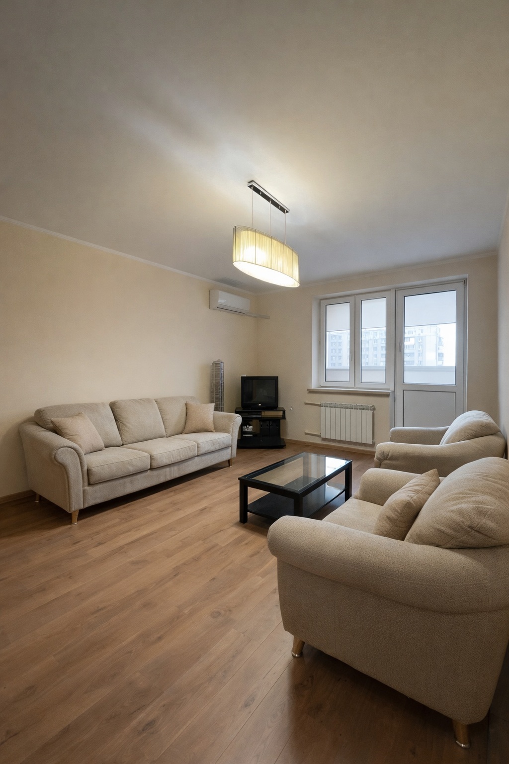 Продажа 2-комнатной квартиры 52 м², Инглези ул., 3/1