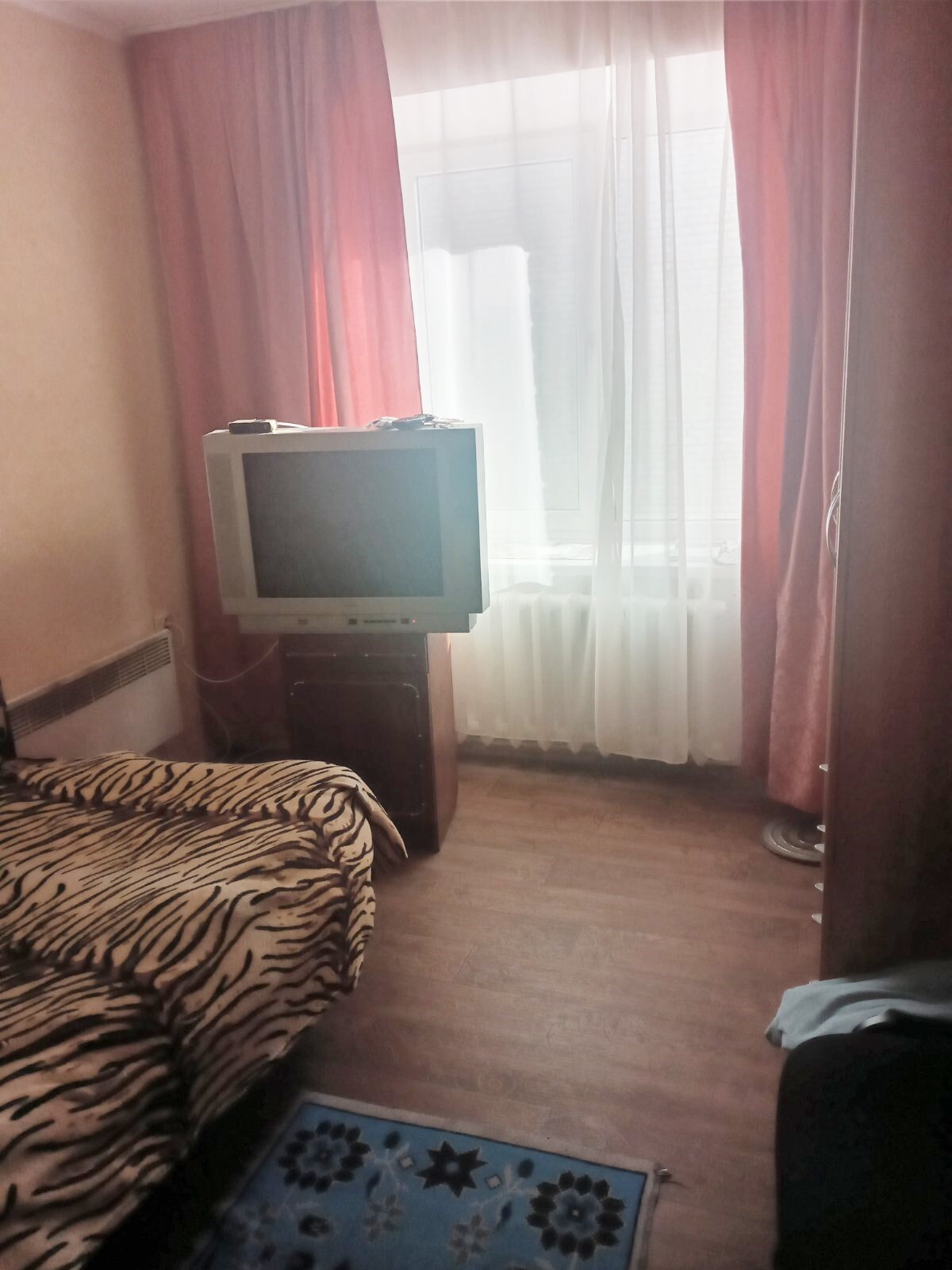 Продажа 4-комнатной квартиры 100 м², Олевская ул., 3Б