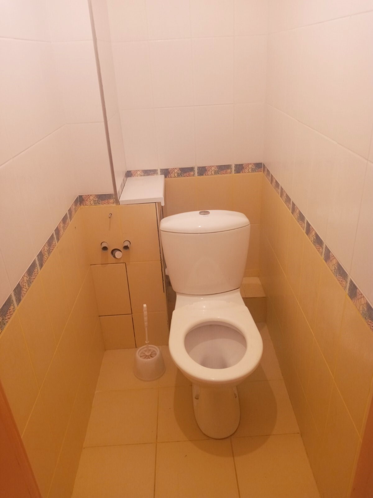 Продажа 4-комнатной квартиры 100 м², Олевская ул., 3Б