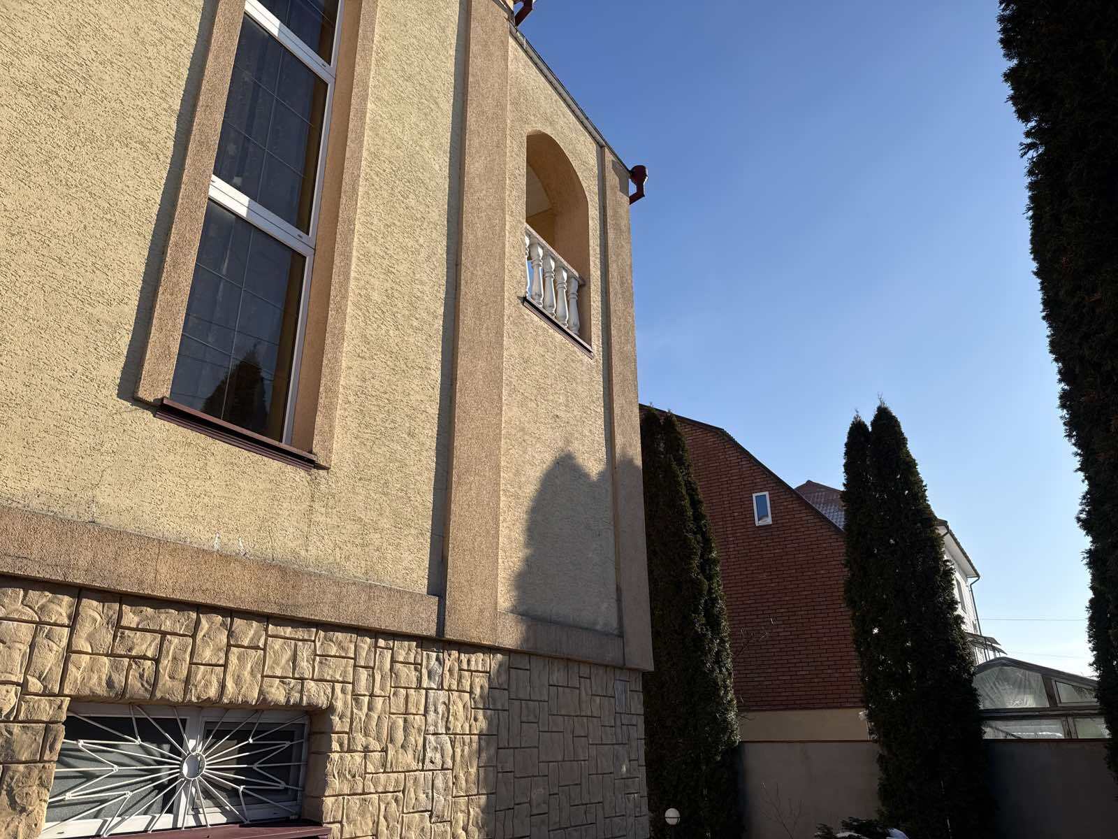 Продажа дома 230 м², Олександра Баховця 24