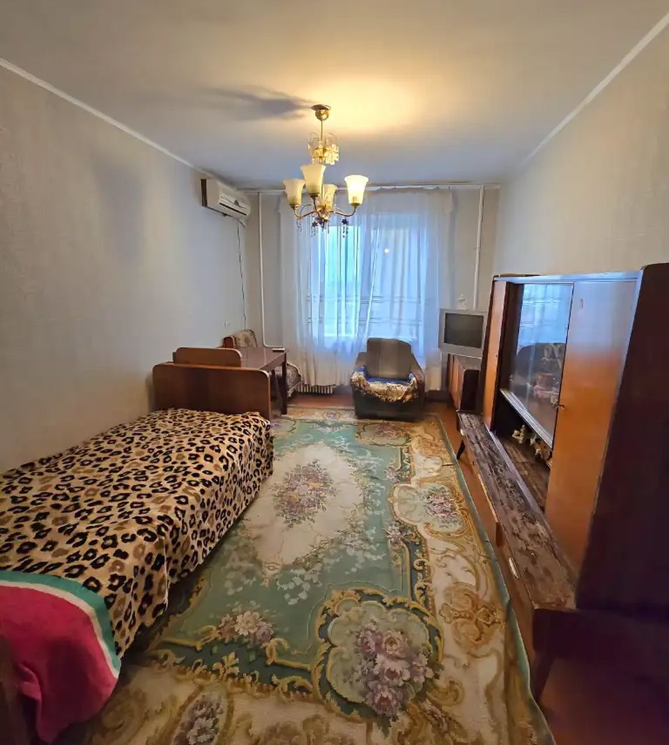 Продажа 3-комнатной квартиры 67 м², Маршала Малиновского ул., 60
