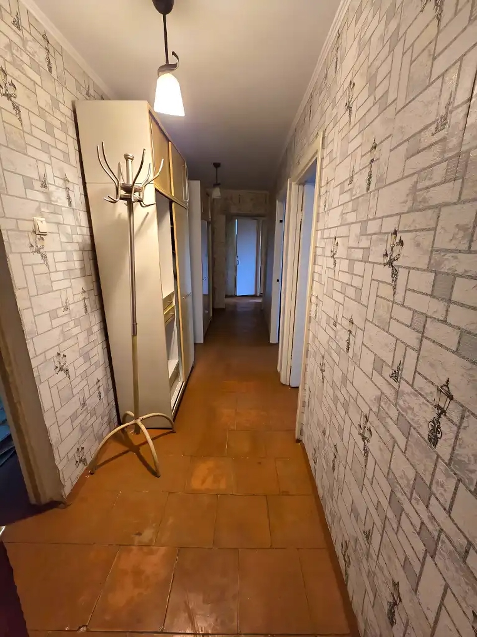 Продажа 3-комнатной квартиры 67 м², Маршала Малиновского ул., 60