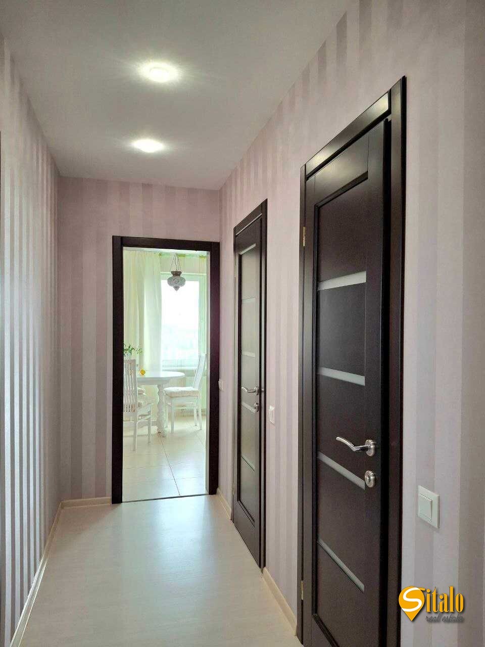 Продаж 3-кімнатної квартири 92 м², Хорольська вул., 1А