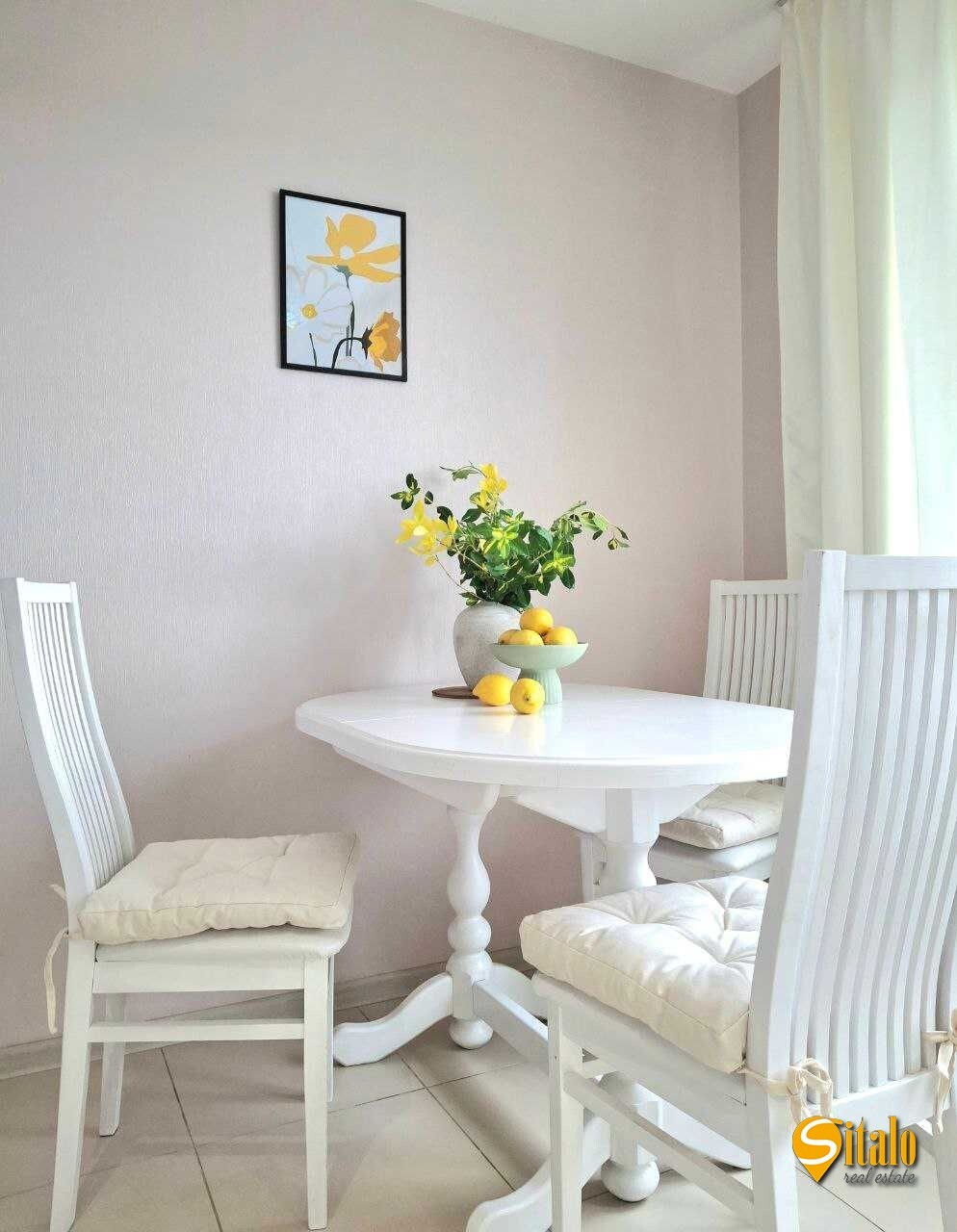 Продаж 3-кімнатної квартири 92 м², Хорольська вул., 1А