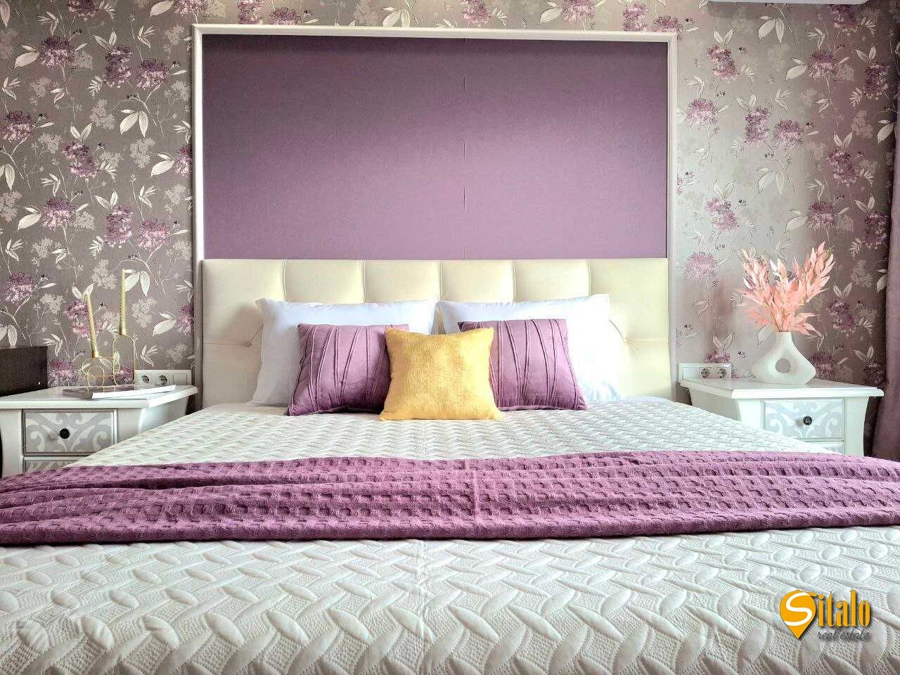 Продаж 3-кімнатної квартири 92 м², Хорольська вул., 1А