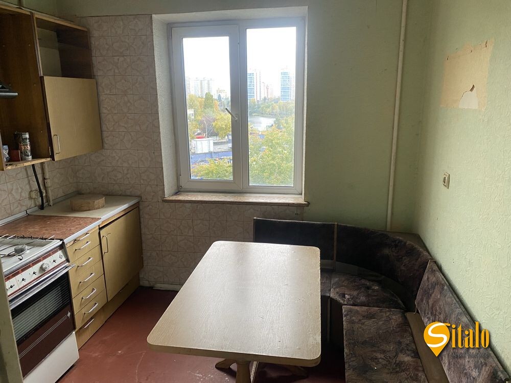 Продаж 3-кімнатної квартири 73 м², Здолбунівська вул., 7а