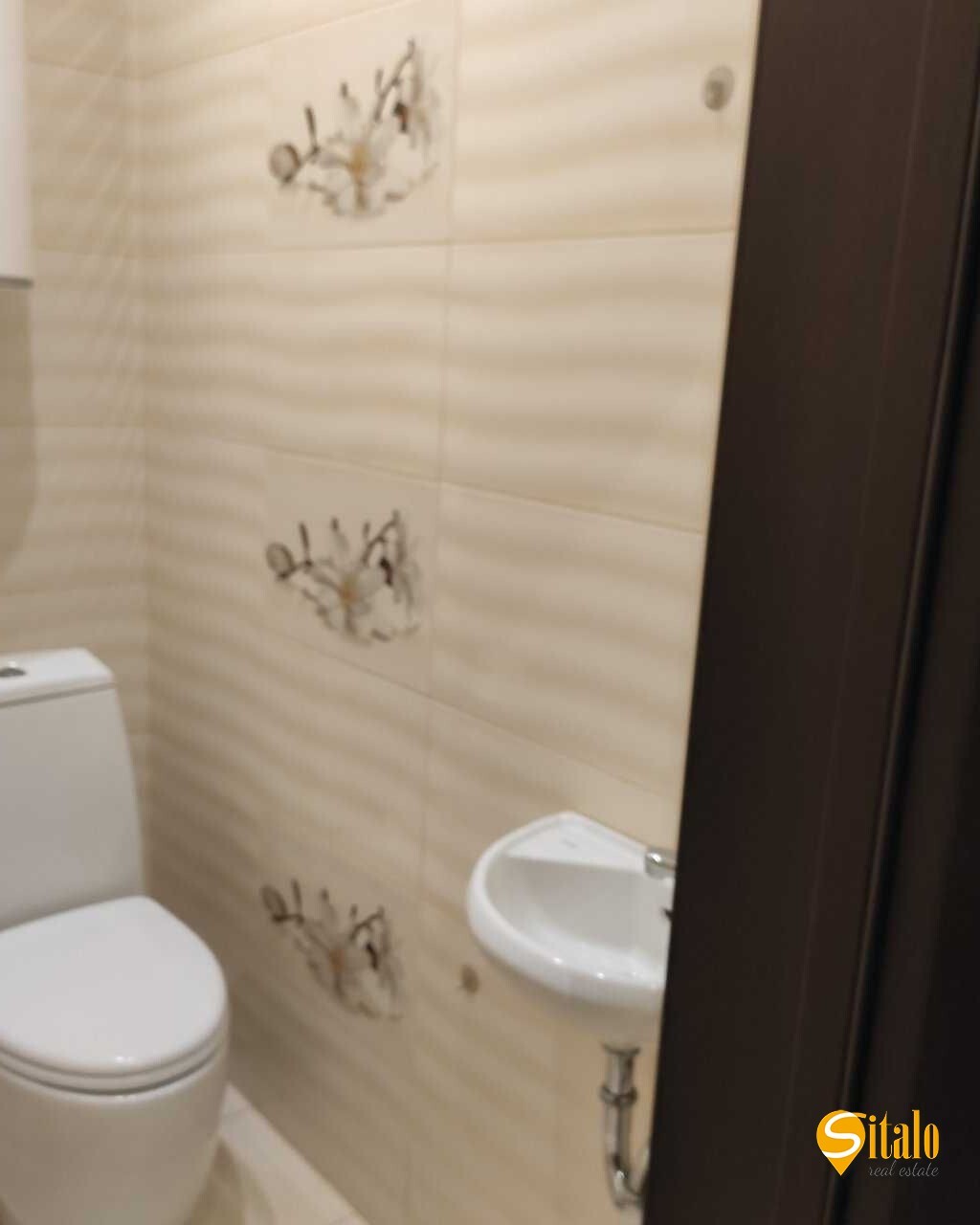 Продажа 3-комнатной квартиры 102.6 м², Ревуцкого ул., 7В