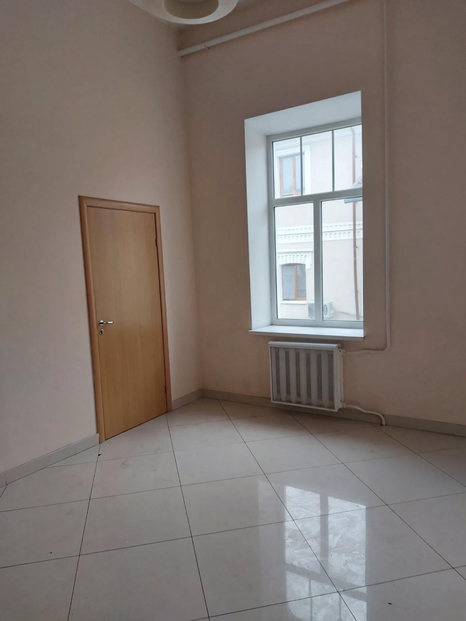 Продажа здания другого назначения 638 м², Героев Небесной Сотни ул., 68/8