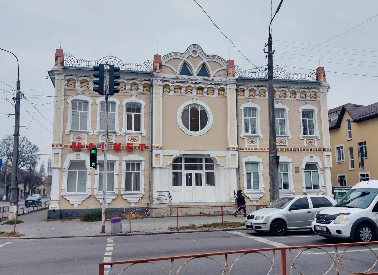 Продажа здания другого назначения 638 м², Героев Небесной Сотни ул., 68/8