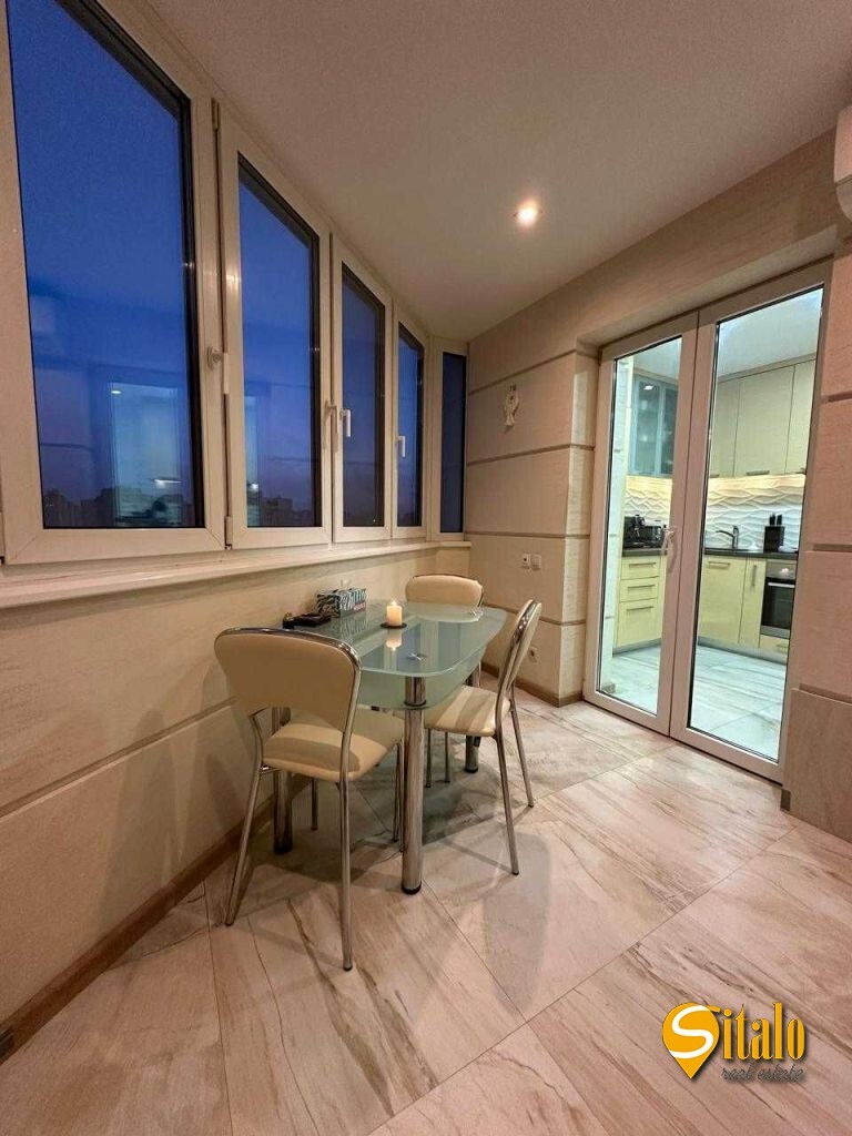 Продажа 3-комнатной квартиры 100 м², Александра Кошица ул.