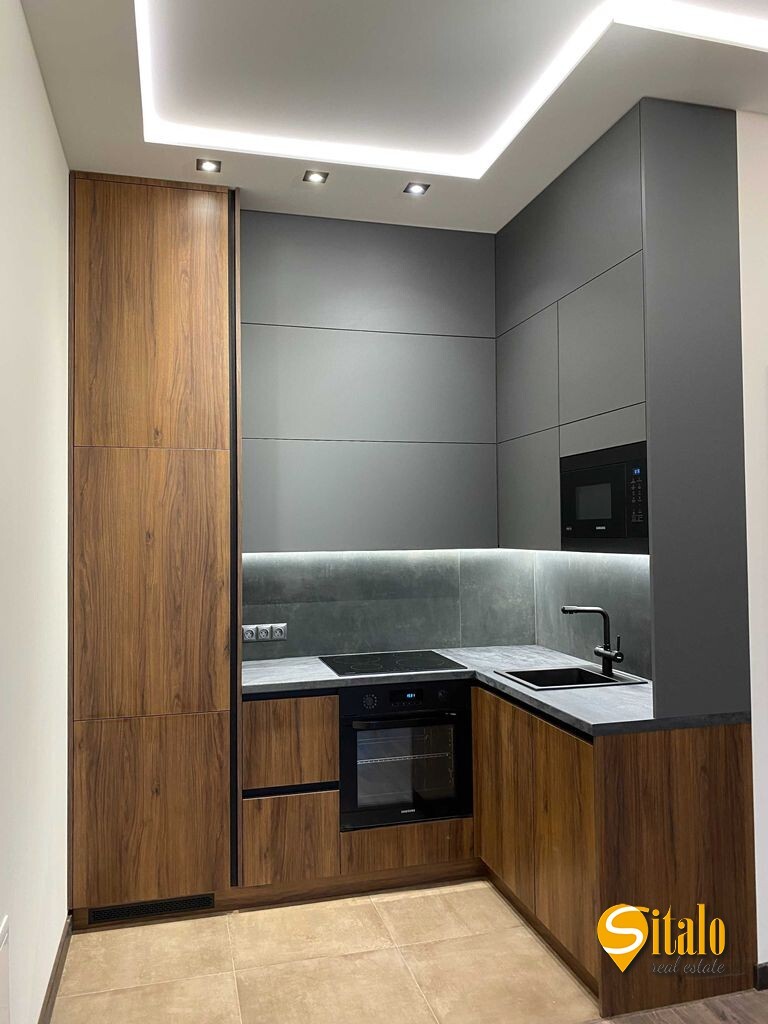 Продажа 2-комнатной квартиры 80 м², Регенераторная ул.