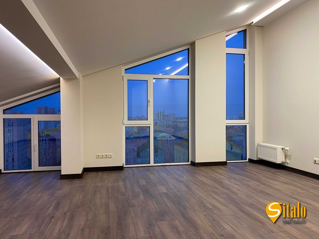 Продажа 2-комнатной квартиры 80 м², Регенераторная ул.