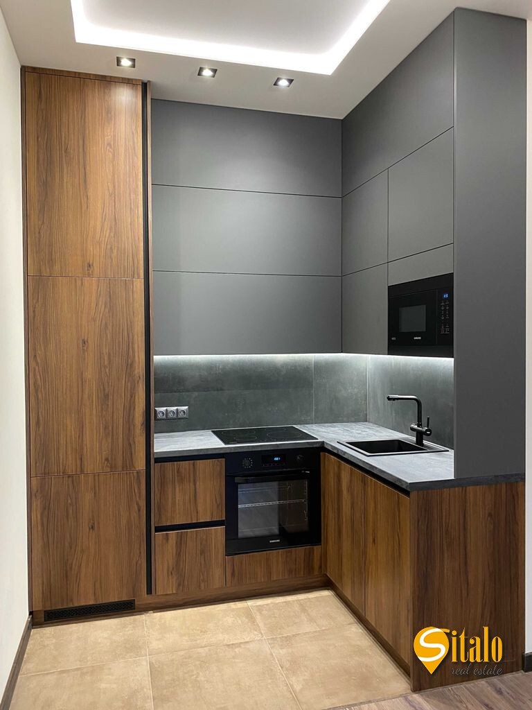 Продажа 2-комнатной квартиры 80 м², Регенераторная ул.