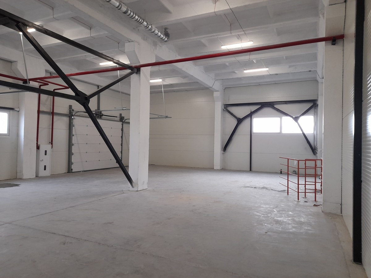 Аренда склада 235 м², Депутатская ул.