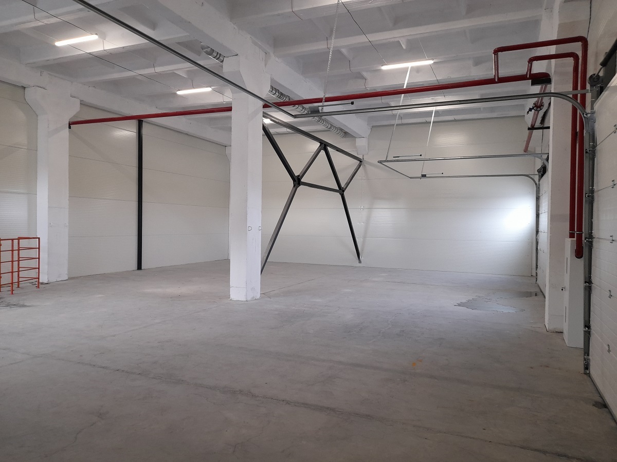 Аренда склада 235 м², Депутатская ул.