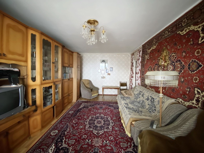 Продажа 2-комнатной квартиры 55 м², Лазурная ул.