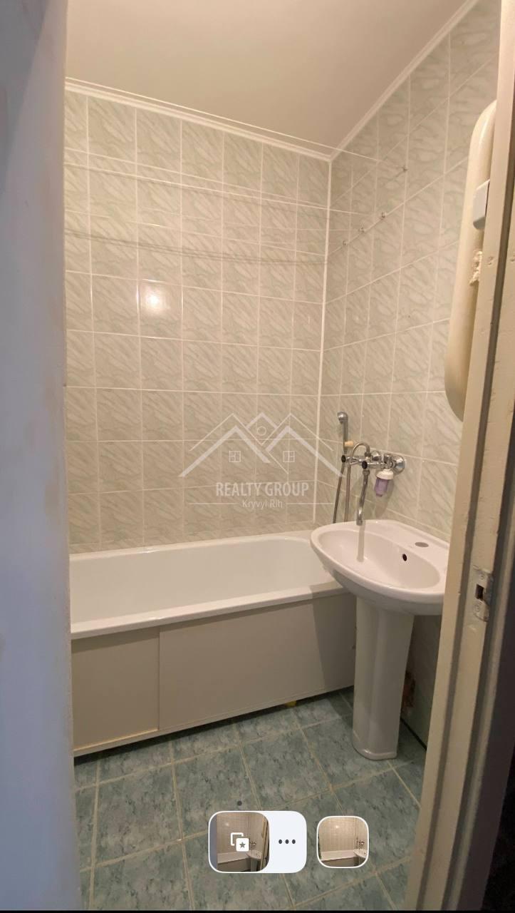 Продажа 3-комнатной квартиры 63 м², Донецкая ул.