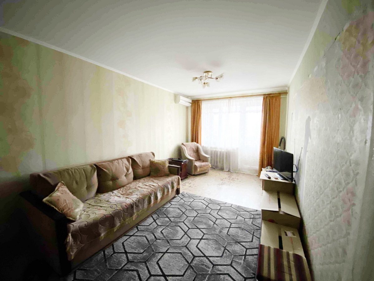 Продажа 3-комнатной квартиры 62 м², Киевская ул.