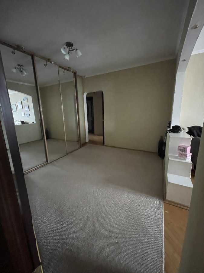 Продажа 3-комнатной квартиры 92 м², Радунская ул., 36/1