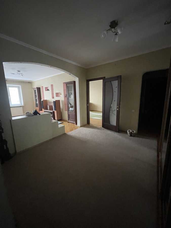 Продажа 3-комнатной квартиры 92 м², Радунская ул., 36/1