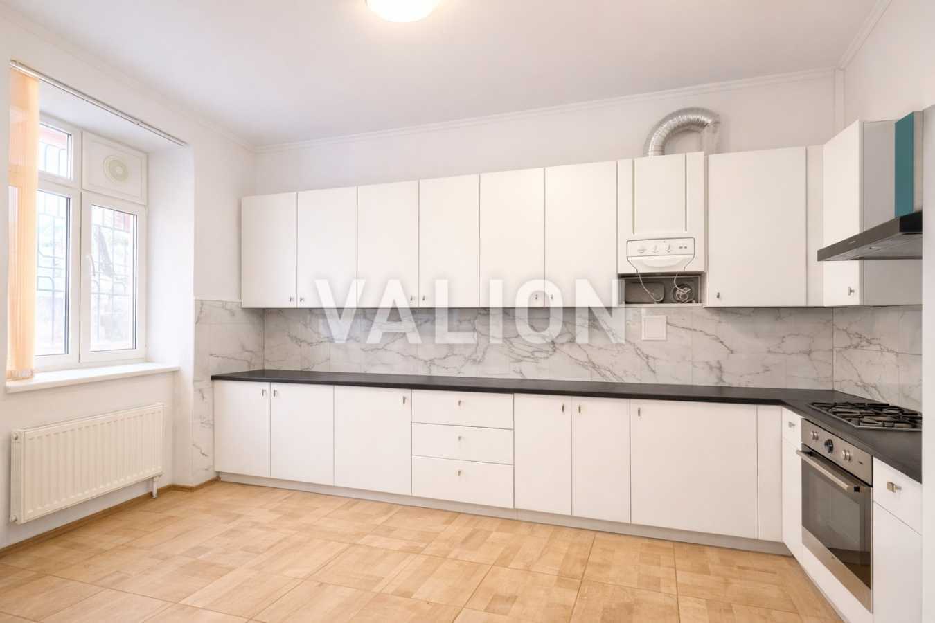 Продажа 5-комнатной квартиры 275 м², Тараса Шевченко пер., 13/21