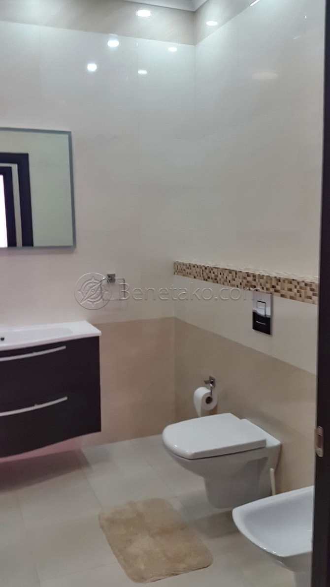 Оренда 3-кімнатної квартири 114 м², Леваневського (Великий Фонтан) пров., Независимости, 8Б