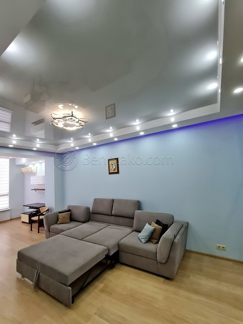 Оренда 3-кімнатної квартири 114 м², Леваневського (Великий Фонтан) пров., Независимости, 8Б